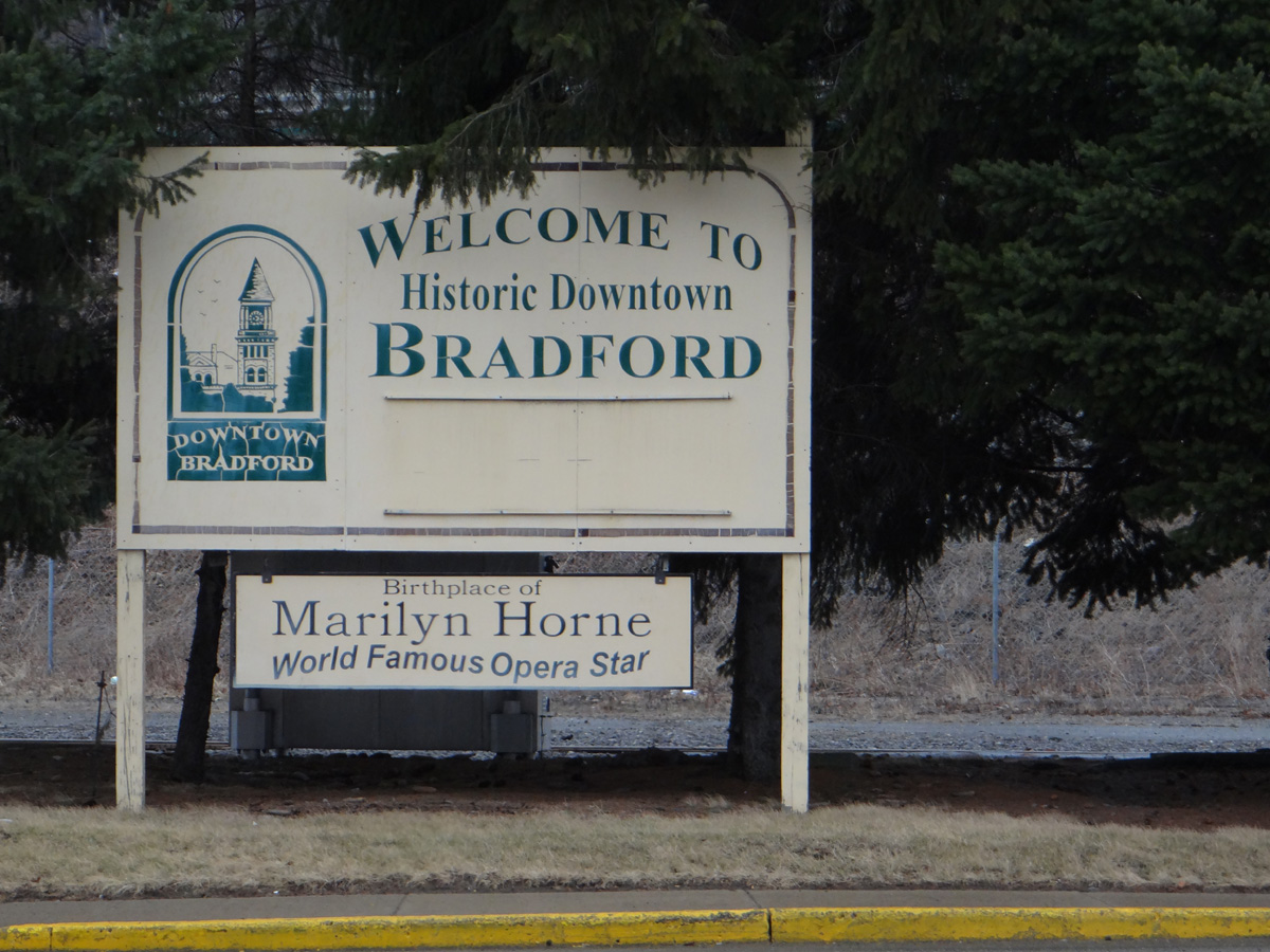 Bradford welcome sign