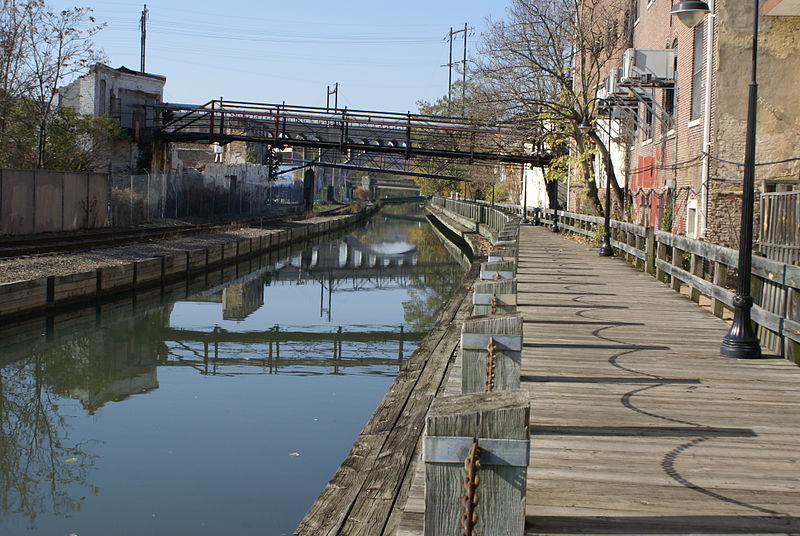 The Manayunk Canal. Photo by J. Clear, licensed under the Creative Commons Attribution-Share Alike 3.0 Unported license..