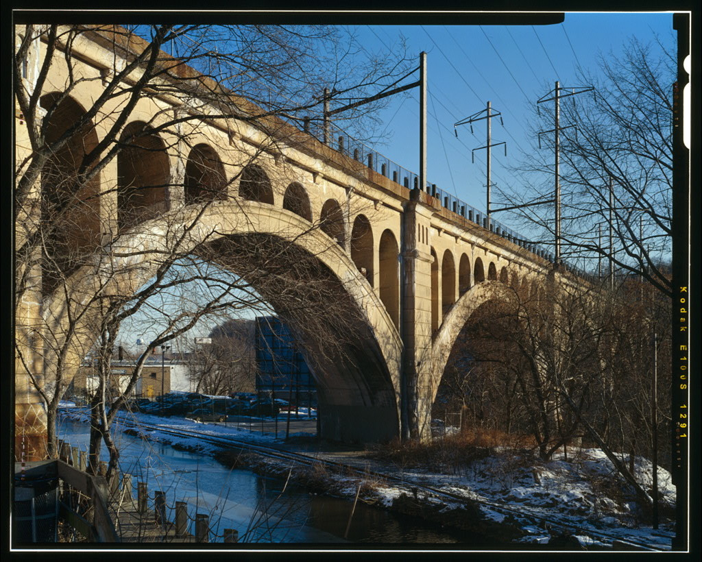 Manayunk Bridge, photographed by the Historic American Engineering Record (HAER)