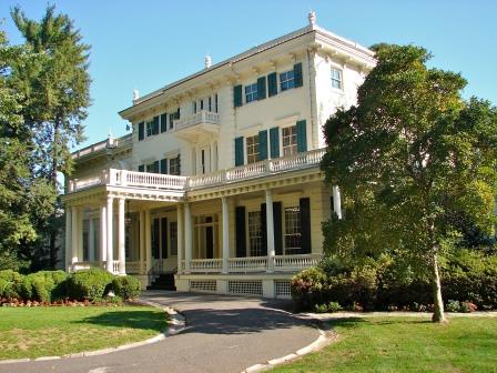 Glen Foerd mansion. Image from https://en.wikipedia.org/wiki/Glen_Foerd_on_the_Delaware