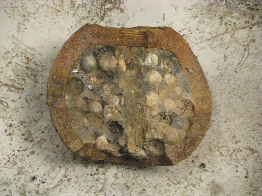 This image shows a round cannonball section.