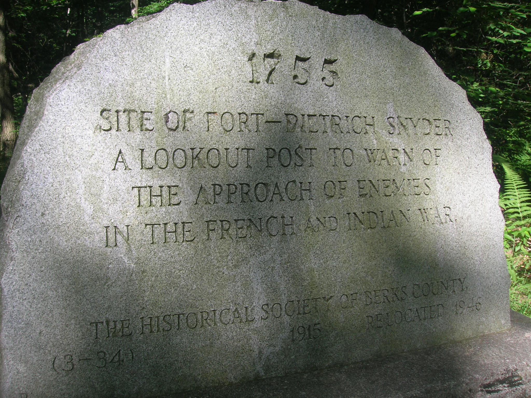 Stone marker with text "1755 - site of Fort-Dietrich Snyder. A lookout post to warn of the approach of enemies in the French and Indian War"