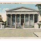 Old color postcard showing a large white building with tall columns and triangle roof along a street.